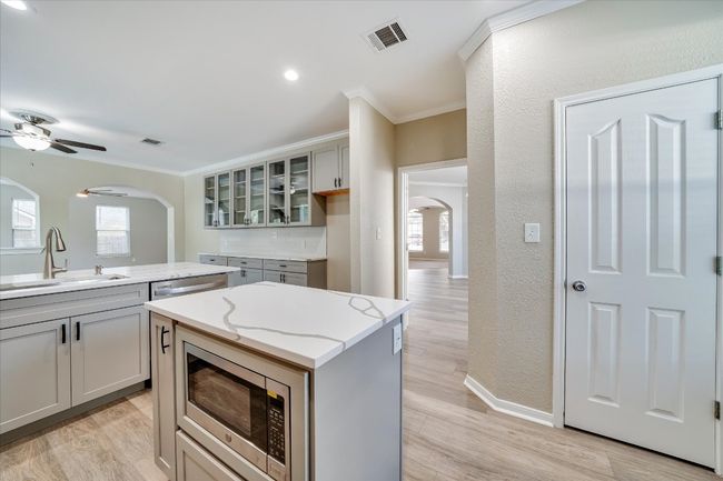 102 Parque Cv, House other with 4 bedrooms, 3 bathrooms and 2 parking in Georgetown TX | Image 13