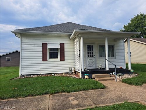 1311 Beckett Ave, Cambridge, OH, 43725-2920 | Card Image