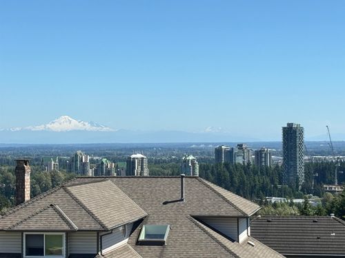 2655 Delahaye Dr, Coquitlam, BC, V3B7E7 | Card Image