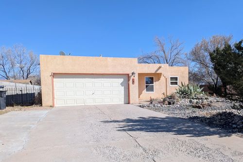 45 Milton Loop, Los Lunas, NM, 87031 | Card Image