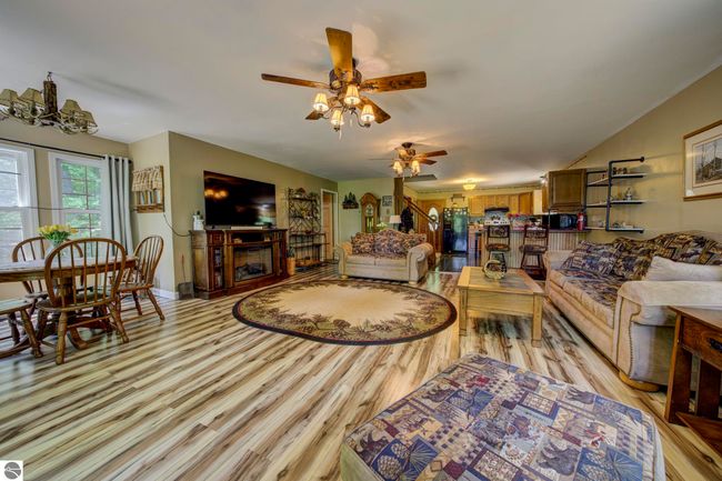 3721 W 18 Rd, House other with 4 bedrooms, 1 bathrooms and null parking in Mesick MI | Image 24