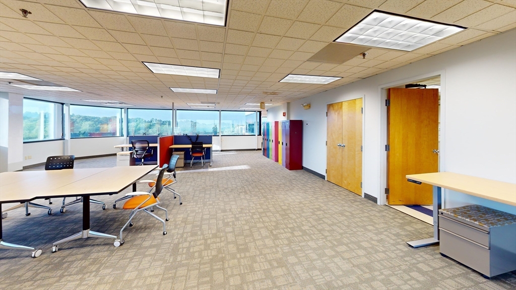 Commercial Lease in Marlborough 2