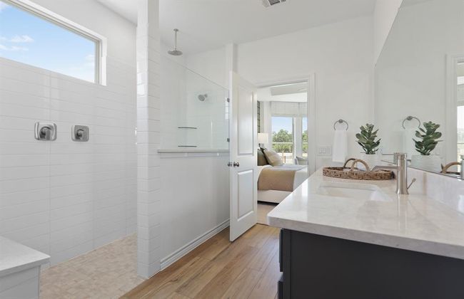 MODEL HOME images may NOT be consistent with the finished product. | Image 24