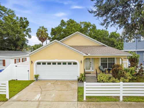 3005 W Chestnut St, TAMPA, FL, 33607-3211 | Card Image