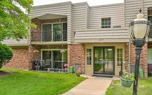 307-605 Calais Dr, Pittsburgh, PA, 15237-4578 | Card Image