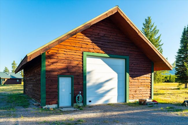 400 Kintla Ranch Rd, House other with 7 bedrooms, 6 bathrooms and null parking in Polebridge MT | Image 106