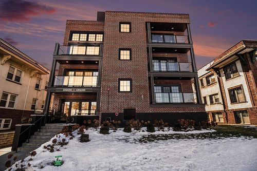 302-1174 Grand Ave, Saint Paul, MN, 55105-2633 | Card Image