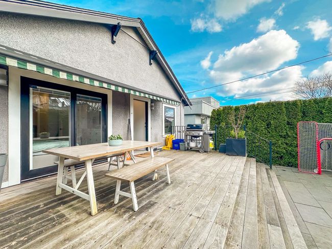 3762 W 13 Th Avenue, House other with 3 bedrooms, 2 bathrooms and 2 parking in Vancouver BC | Image 26