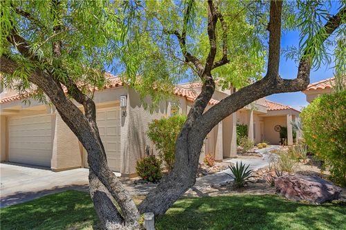 30 Hilton Head Dr, Rancho Mirage, CA, 92270-1607 | Card Image