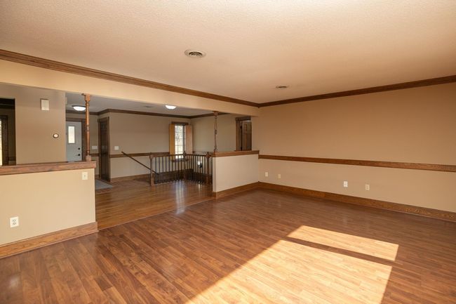 10-web-or-mls-10-Living Room.jpg | Image 10