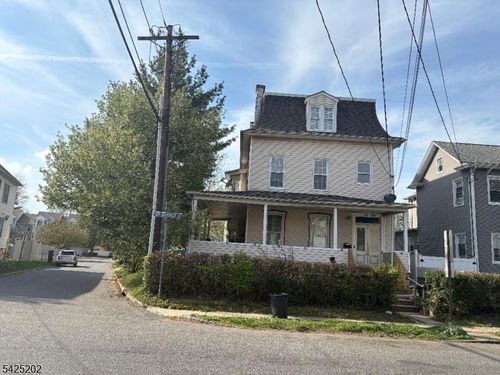 1174 New Brunswick Ave, Rahway, NJ, 07065-3911 | Card Image