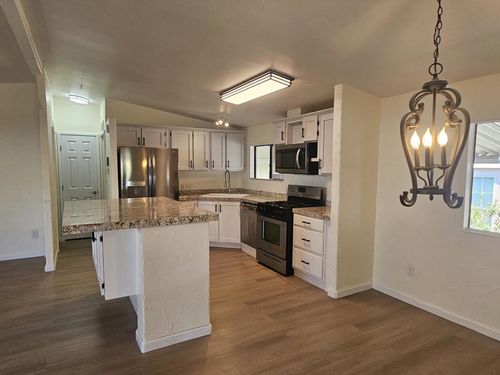 98-15300 Palm Dr, Desert Hot Springs, CA, 92240-6939 | Card Image