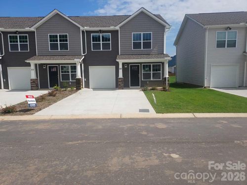 66 Clear Creek Ln, Waynesville, NC, 28785-7259 | Card Image