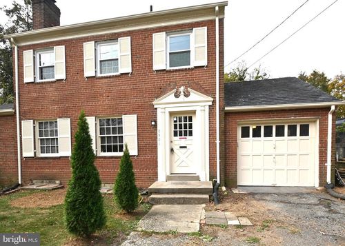 8904 Flower Ave, SILVER SPRING, MD, 20901-4040 | Card Image