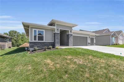 4713 Redwood Street, House other with 3 bedrooms, 2 bathrooms and null parking in Leavenworth KS | Image 2