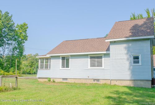 1362 Us Route 9w, Selkirk, NY, 12158-1718 | Card Image
