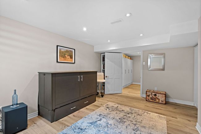 2140 Blue Jay Cres, House other with 2 bedrooms, 2 bathrooms and 3 parking in Gloucester ON | Image 28