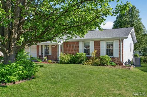 2662 Lido Ln, Saint Louis, MO, 63129-5422 | Card Image
