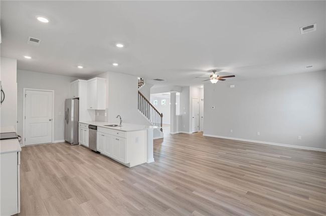 2106 Cadenza Circle, House other with 5 bedrooms, 3 bathrooms and null parking in Dacula GA | Image 16