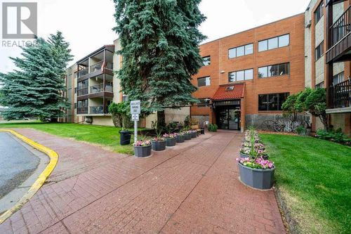 243-1480 Southview Dr Se, Medicine Hat, AB, T1B3Z3 | Card Image