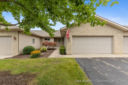 8052 Mistyview Dr Sw, Byron Center, MI, 49315-8016 | Card Image