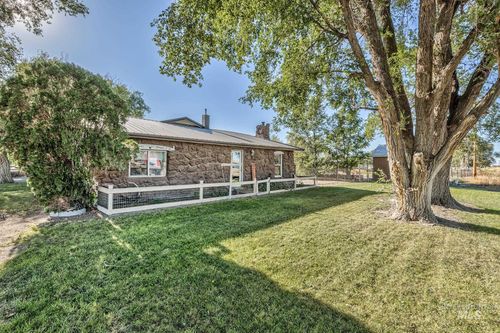 3961 John Day Hwy, Vale, OR, 97918-5058 | Card Image