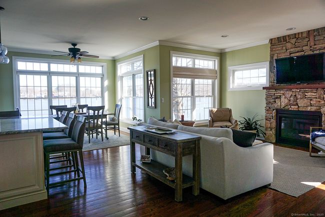 86 Lake Shore Dr, House other with 3 bedrooms, 4 bathrooms and 4 parking in Middlefield CT | Image 7
