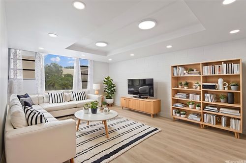 1-201-98-1040 Moanalua Rd, Aiea, HI, 96701-4621 | Card Image