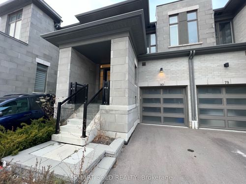 84-80 Donald Fleming Way, Whitby, ON, L1R0N8 | Card Image