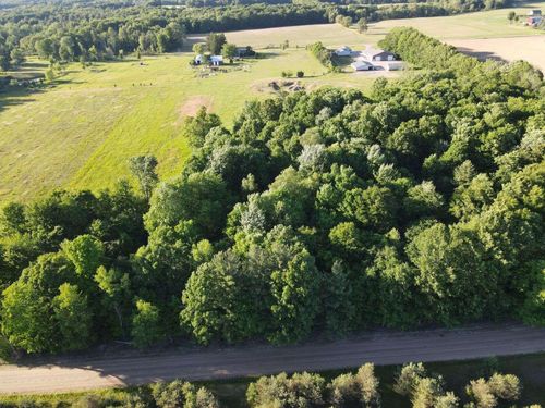 4550 W Waterwheel Rd, Six Lakes, MI, 48886-9785 | Card Image