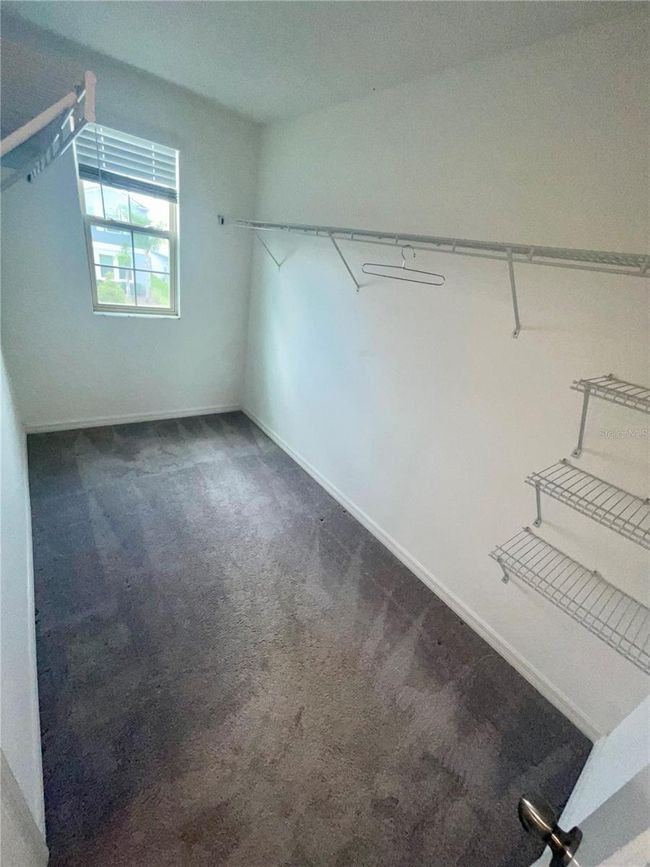 9520 Lemon Drop Loop, House other with 6 bedrooms, 3 bathrooms and null parking in SUN CITY CENTER FL | Image 11