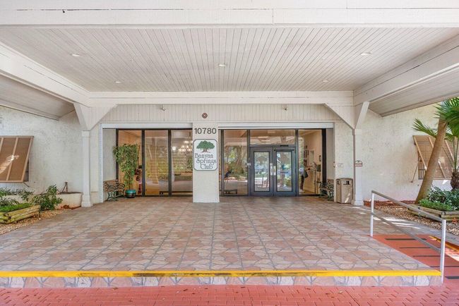 204 - 10092 Cedar Point 204 Boulevard, Condo with 2 bedrooms, 2 bathrooms and null parking in Boynton Beach FL | Image 104
