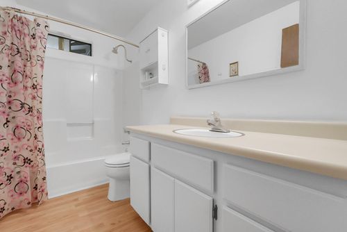 21014 Ferretti Road, Groveland, CA, 95321 | Card Image