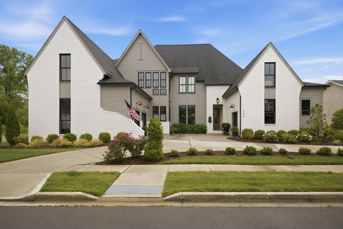 799 Carsten St, Nashville, TN, 37221-2620 | Card Image