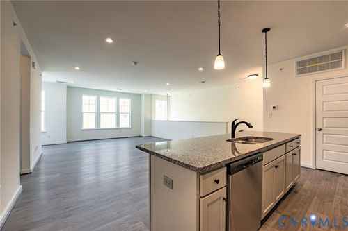 4003 Next Level Trce, Midlothian, VA, 23112-4061 | Card Image