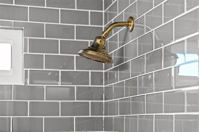 Detailed view of steam shower! | Image 13