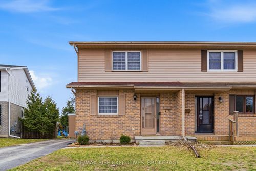 1037 Hickorywood Cres, Kingston, ON, K7P2E5 | Card Image