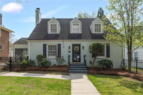 1811 W Friendly Ave, Greensboro, NC, 27403-1240 | Card Image