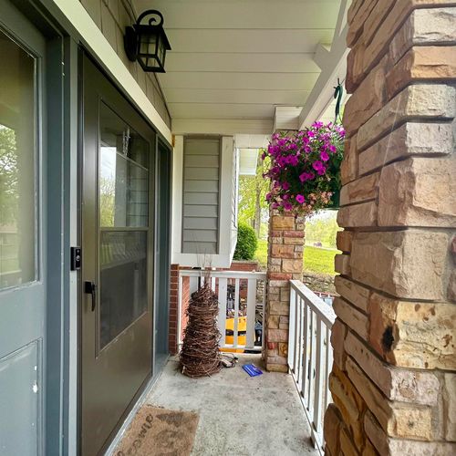 3919 River Rd, Freeland, MI, 48623-8856 | Card Image