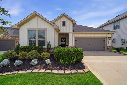 2881 Terrace Grove Dr, Conroe, TX, 77304-3247 | Card Image