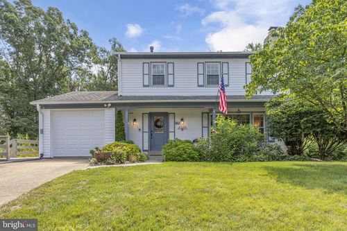 8109 Overton Ct, SPRINGFIELD, VA, 22153-2917 | Card Image
