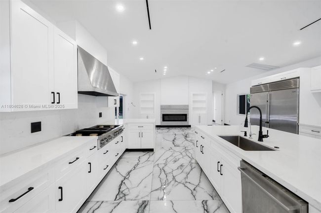 5121 210 Th Ter, House other with 5 bedrooms, 4 bathrooms and null parking in Southwest Ranches FL | Image 17