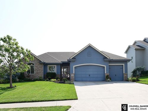 12621 S 81st Street, Papillion, NE, 68046 | Card Image