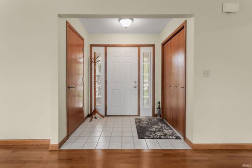 1407 Ashton Ct, Goshen, IN, 46526-4679 | Card Image