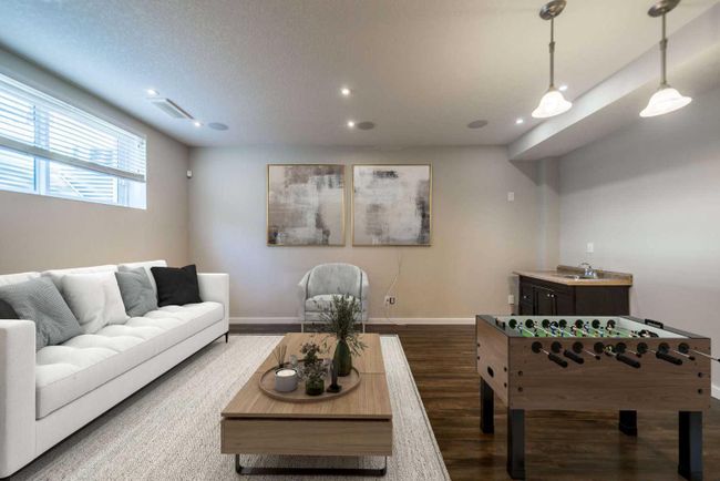 61 Nolanhurst Rise Nw, Home with 4 bedrooms, 3 bathrooms and 4 parking in Calgary AB | Image 32