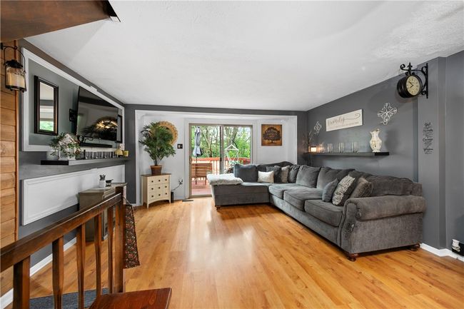 Living Room | Image 4