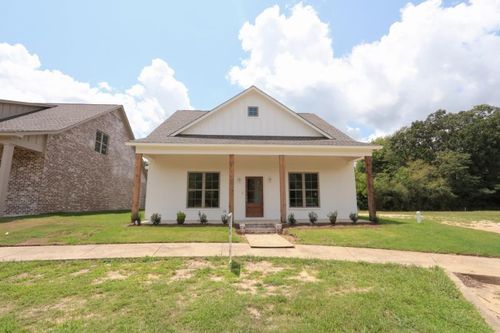 138 Northgate Cir, Saltillo, MS, 38866-8306 | Card Image