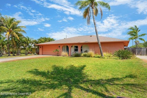 440 Pine Tree Dr, Indialantic, FL, 32903-3832 | Card Image