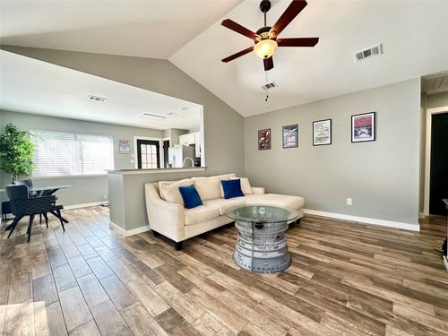 apt-b-1003 Markham Ln, Austin, TX, 78753-6121 | Card Image