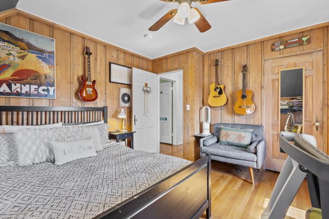 Nice Size Closet | Image 33